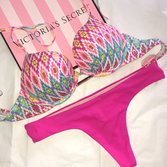 New 34B/Victoria’s Secret Bombshell Bikini - Picture 2 of 5